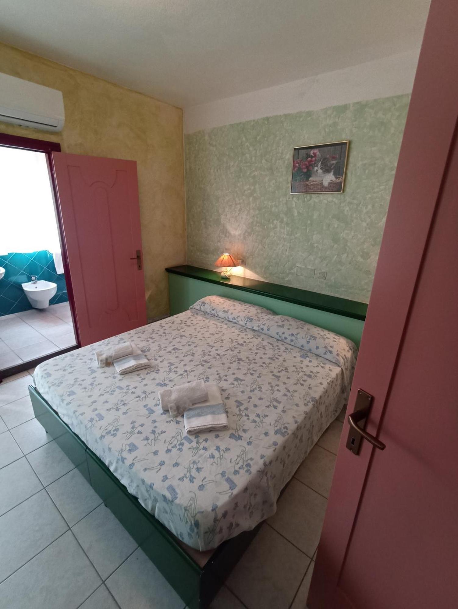 S'Ustiarvu- Nuova Gestione Hotel กาลา ลีเบรอตโต ภายนอก รูปภาพ