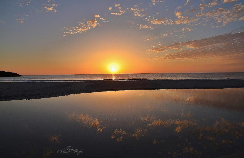 S'Ustiarvu- Nuova Gestione Hotel กาลา ลีเบรอตโต ภายนอก รูปภาพ